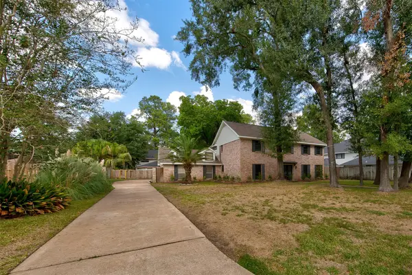 7506 Theisswood Road, Spring, TX 77379