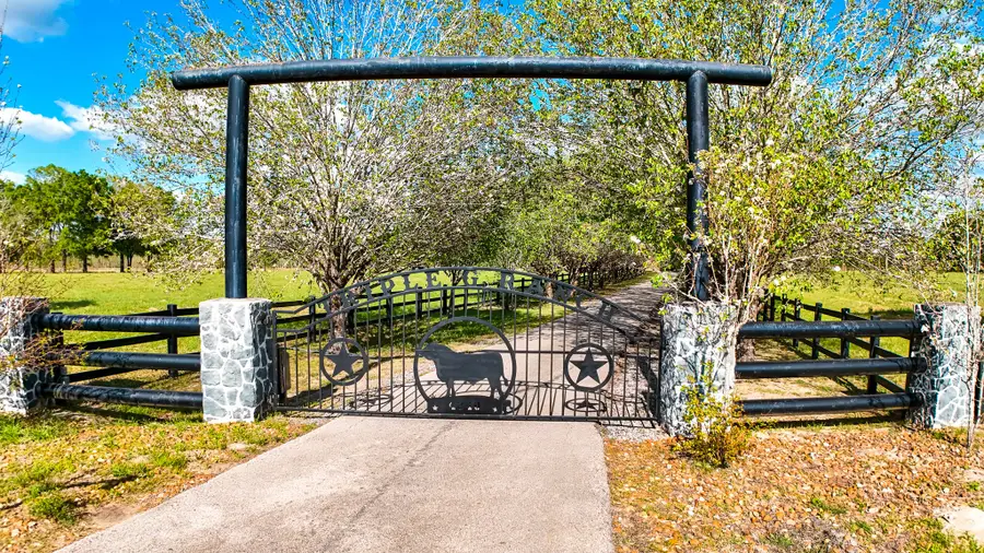 4340 Highway 1131, Vidor, TX 77662 - #2