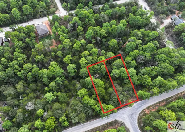 133 Lamaloa Lane, Bastrop, TX 78602