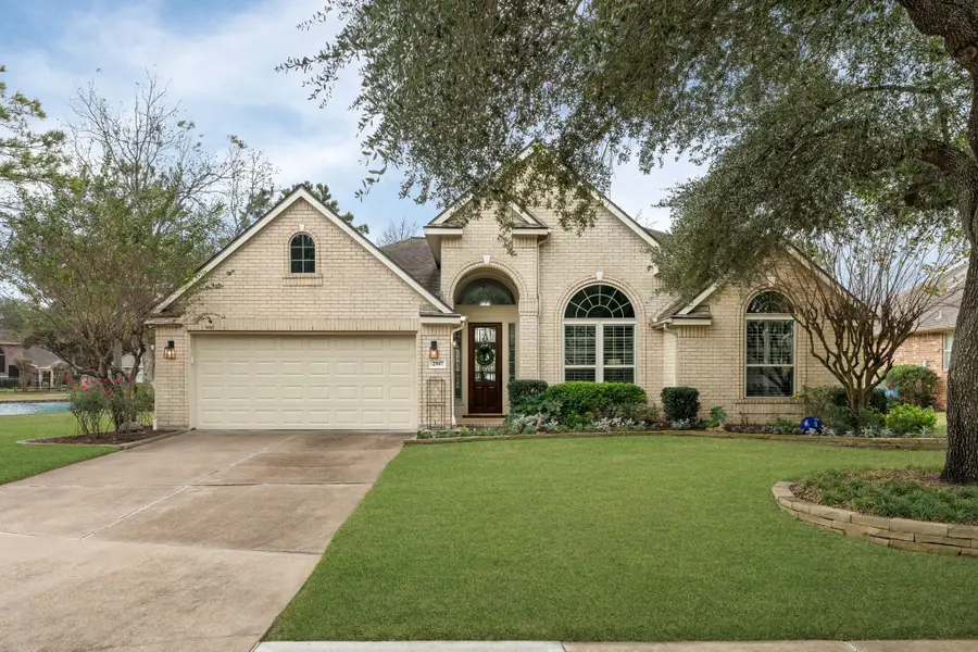 2507 Crystal Lake Court, Richmond, TX 77406 - Image #3