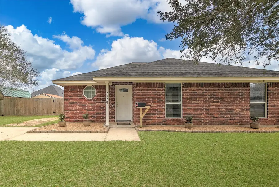 212 Hickory Street, Sweeny, TX 77480 - Image #3