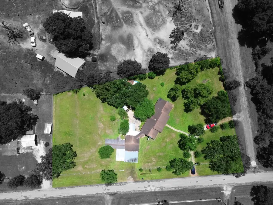 15486 W Loop Drive, Plantersville, TX 77363 - Image #3