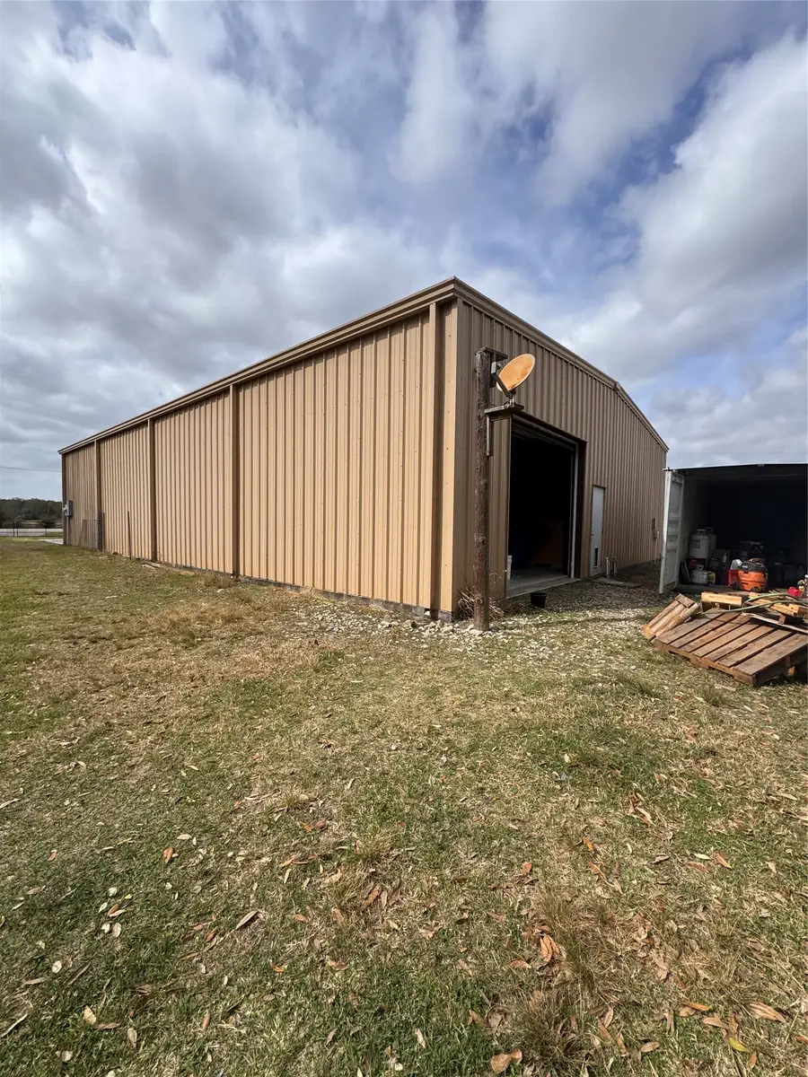 6907 Fm 2403 Rd A, Alvin, TX 77511 - #3