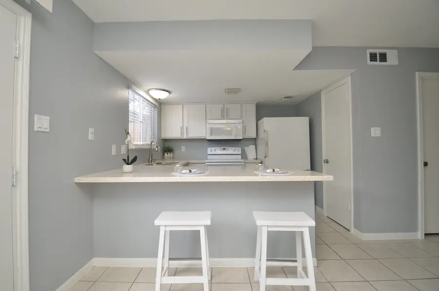 10018 Knoboak Drive #13, Houston, TX 77080 - #3