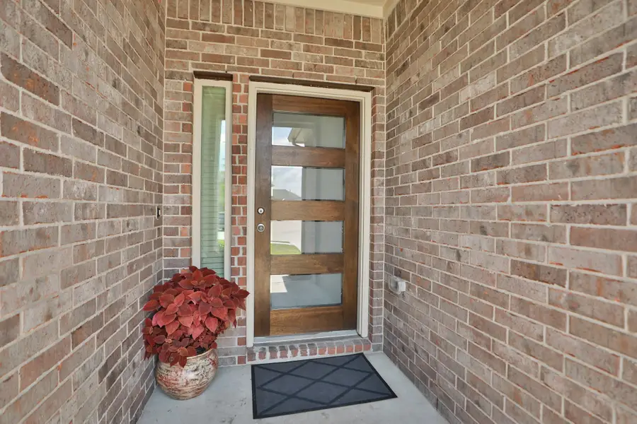 2401 Sequoia Grove Drive, Rosharon, TX 77583 - Image #2