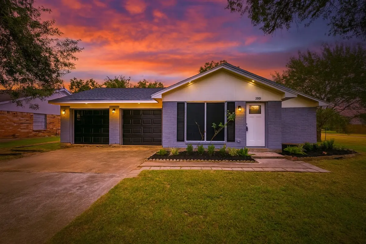 3901 Wood Sorrel Drive, Dickinson, TX 77539 - #1