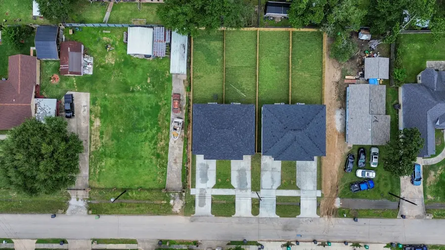 8119 Sterlingshire Street #A/B, Houston, TX 77078 - #3