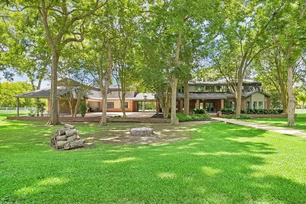 5106 Mimosa Lane, Richmond, TX 77406