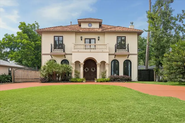 8448 Westview Drive, Houston, TX 77055