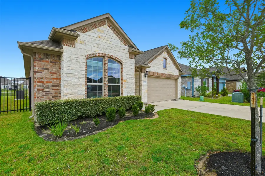 2725 Arbor Edge Crossing, La Marque, TX 77568 - Image #3