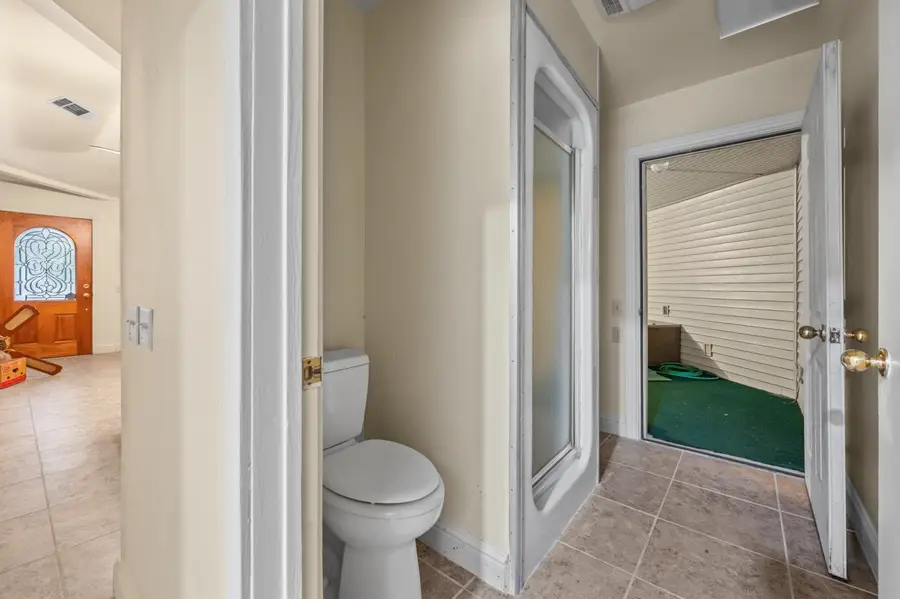 1207 Glade Street, Lufkin, TX 75901 - Image #2