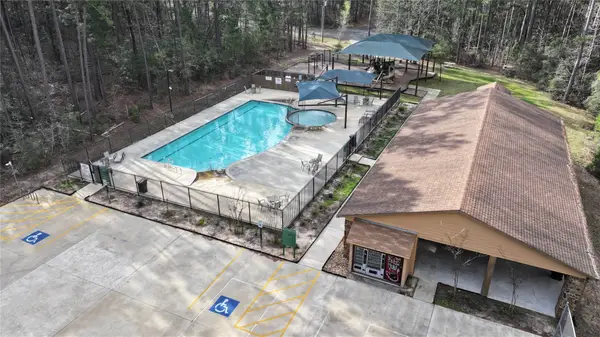 00 E Dewberry Ct, Huntsville, TX 77320