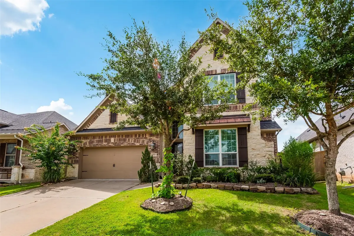 14062 Dunsmore Landing Drive, Houston, TX 77059 - Image #1