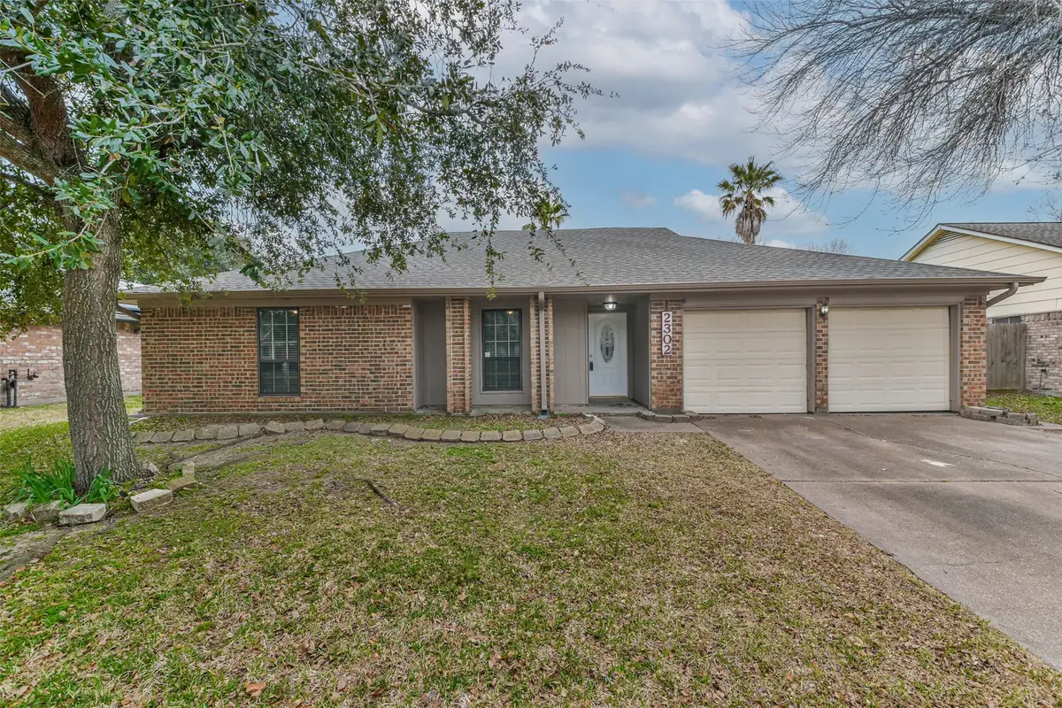 2302 E Clare Street, Deer Park, TX 77536 - #1