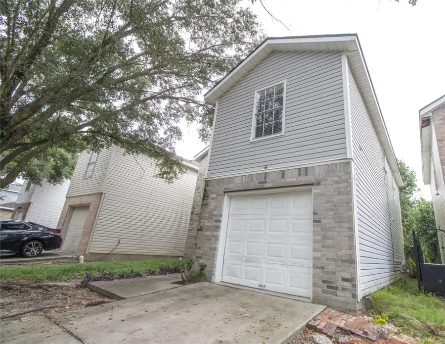 2115 Whittier Drive, Houston, TX 77032 - Image #3