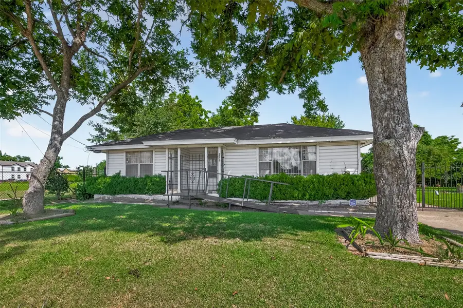 3317 Cavalcade Street, Houston, TX 77026 - Image #2