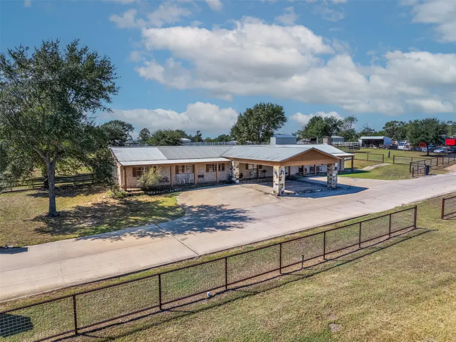 1611 Koy Road, Bellville, TX 77418 - Image #3