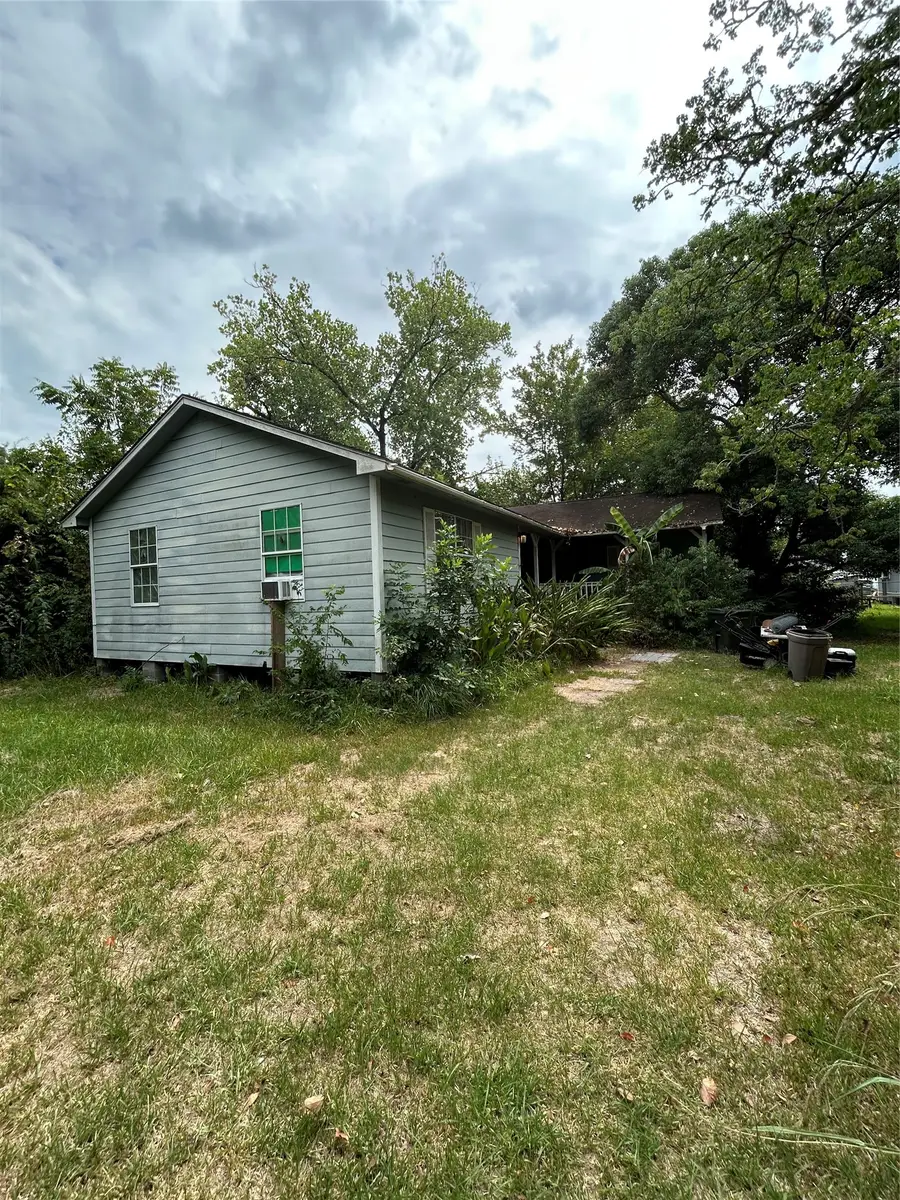 4739 13th Street, Bacliff, TX 77518 - #2