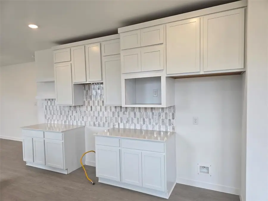 5722 Goosander Land Drive, Baytown, TX 77521 - Image #3