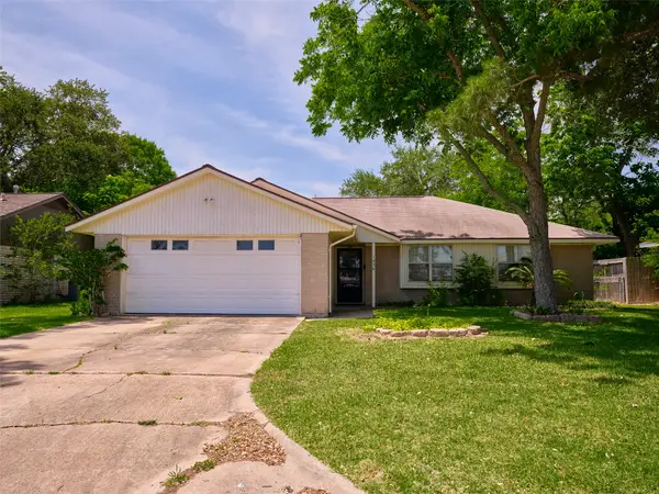 1426 Mahlmann Street, Rosenberg, TX 77471
