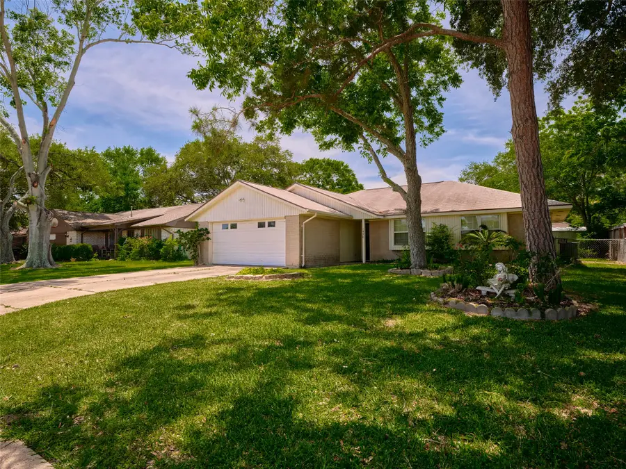 1426 Mahlmann Street, Rosenberg, TX 77471 - #2