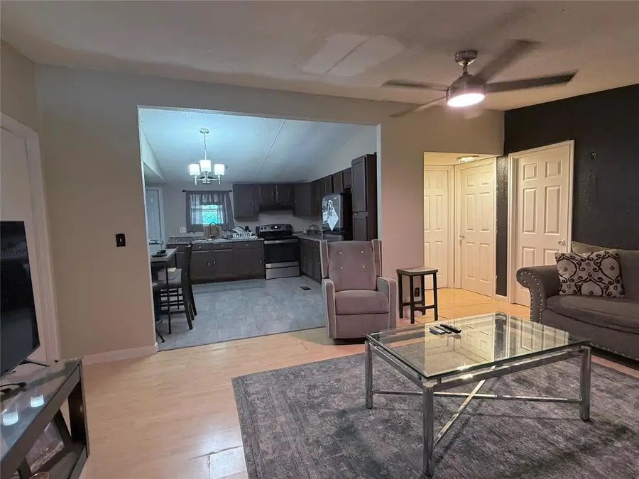 2000 W W Humble Street, Baytown, TX 77520 - #3