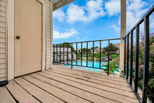3708 Woodchase Drive #68, Houston, TX 77042
