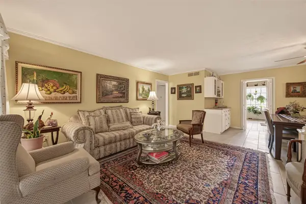 7600 Burgoyne Road #251, Houston, TX 77063