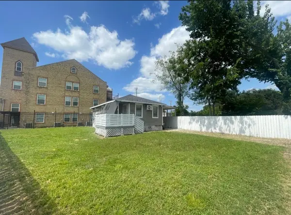 525 E 35th Street, Houston, TX 77022