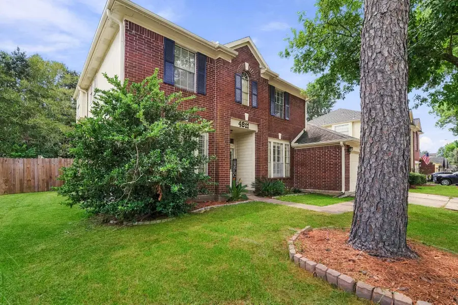 4811 Red Lantern Drive, Friendswood, TX 77546 - #3