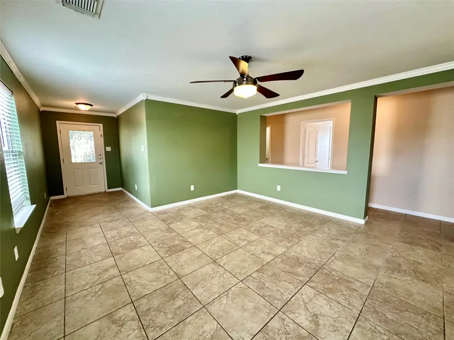 3602 Avalon Castle Drive, Southeast Montgomery, TX 77386 - Image #2