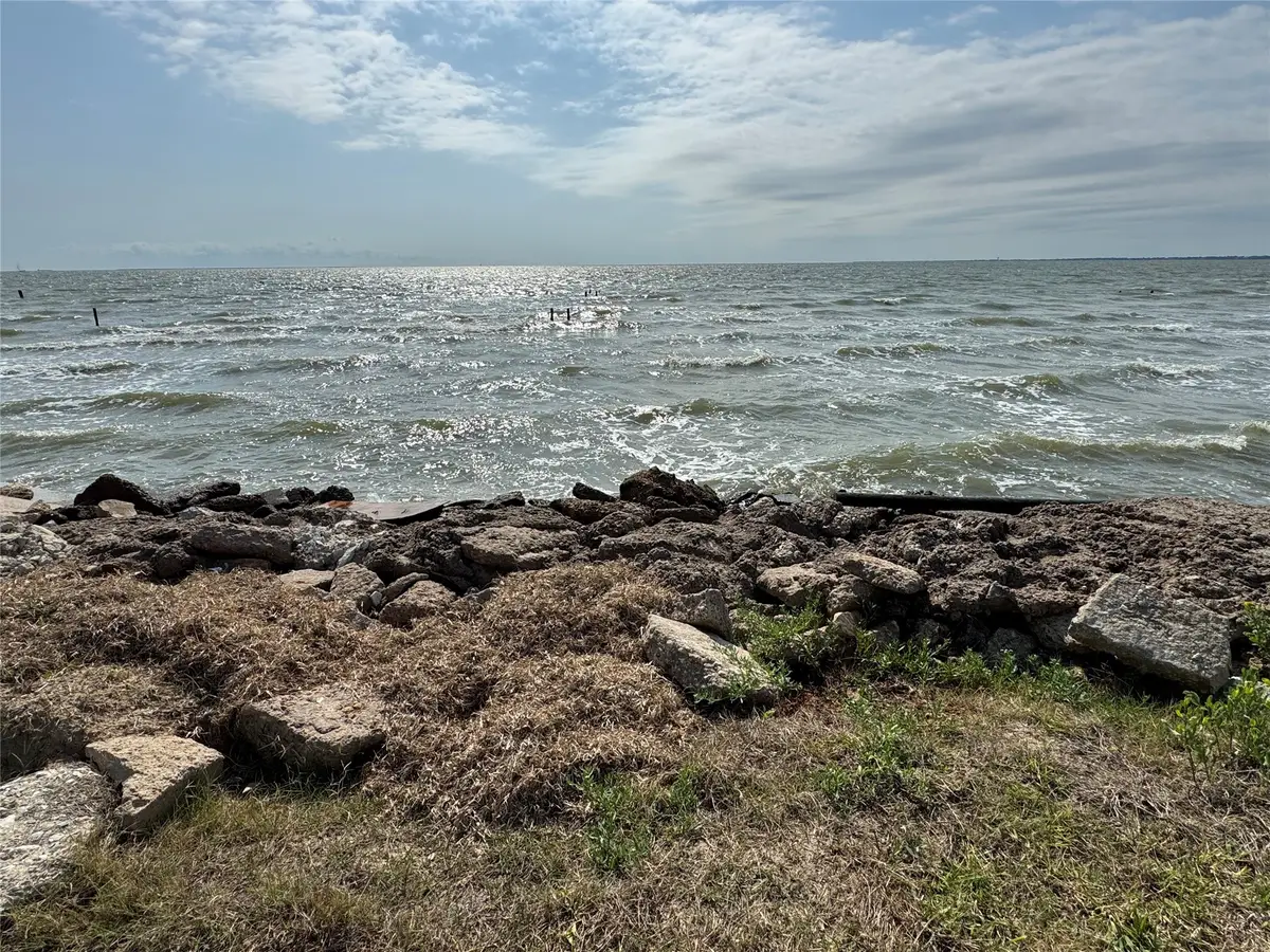 1414 Todville Road, Seabrook, TX 77586 - Image #1