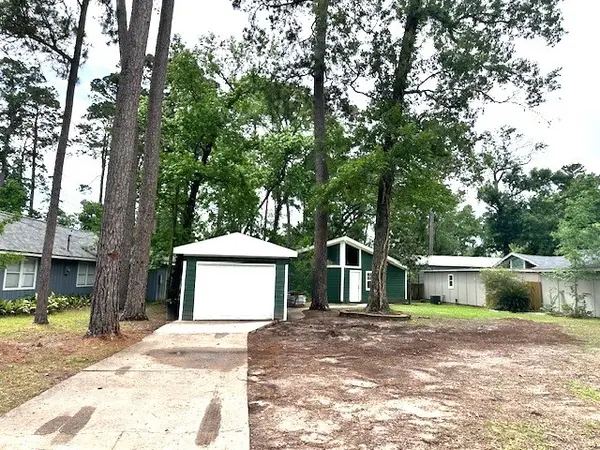 2019 Indian Shores Road, Crosby, TX 77532