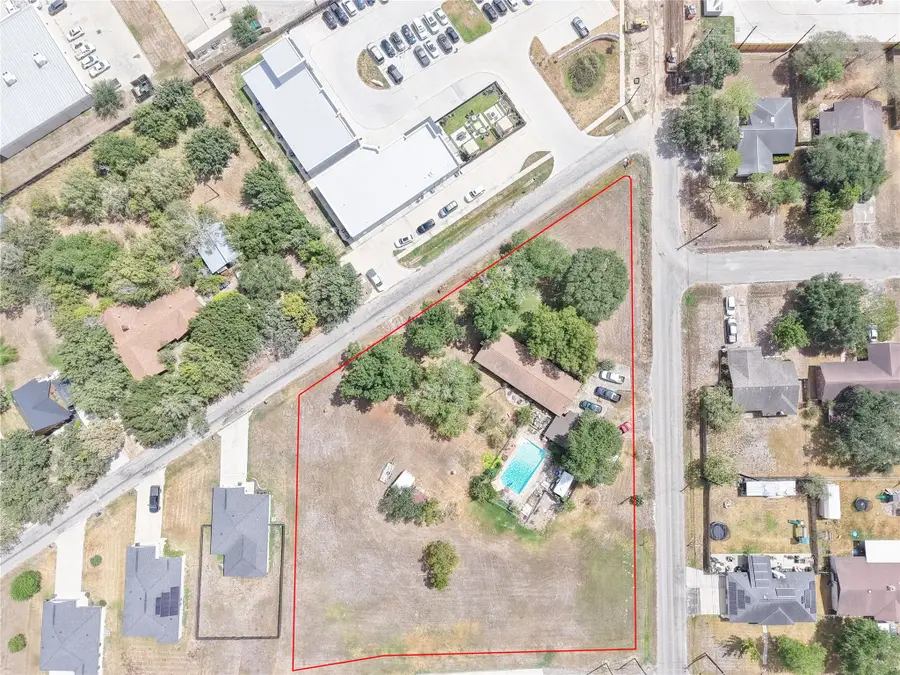 202 Broadmoor Street, Victoria, TX 77904 - #3