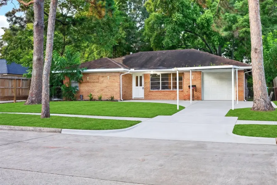 530 Globe Street, Houston, TX 77034 - #3