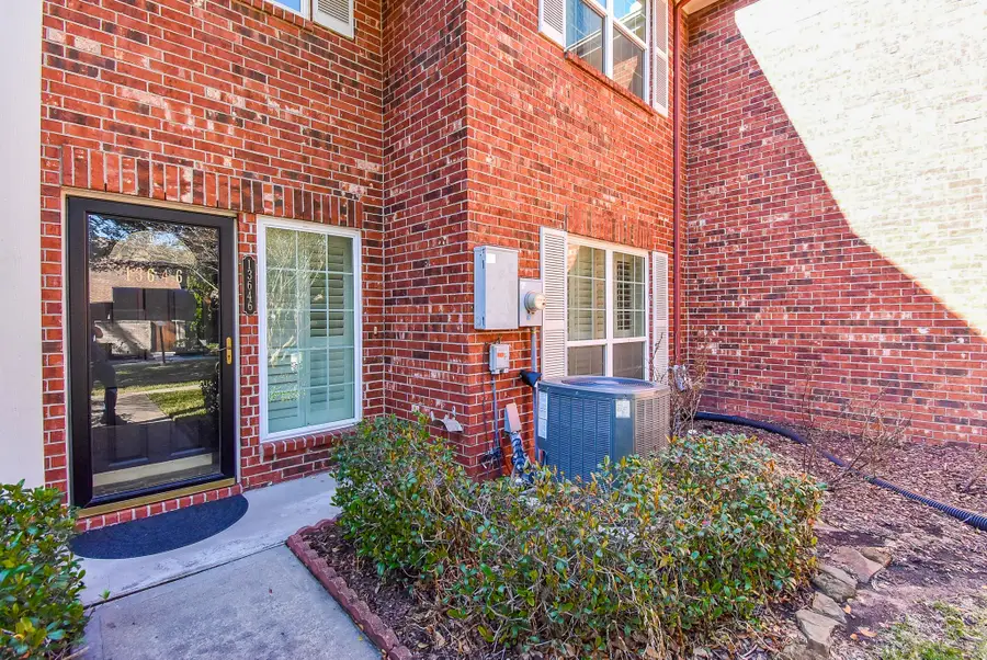 13646 Garden Grove Ct, Houston, TX 77082 - Image #3