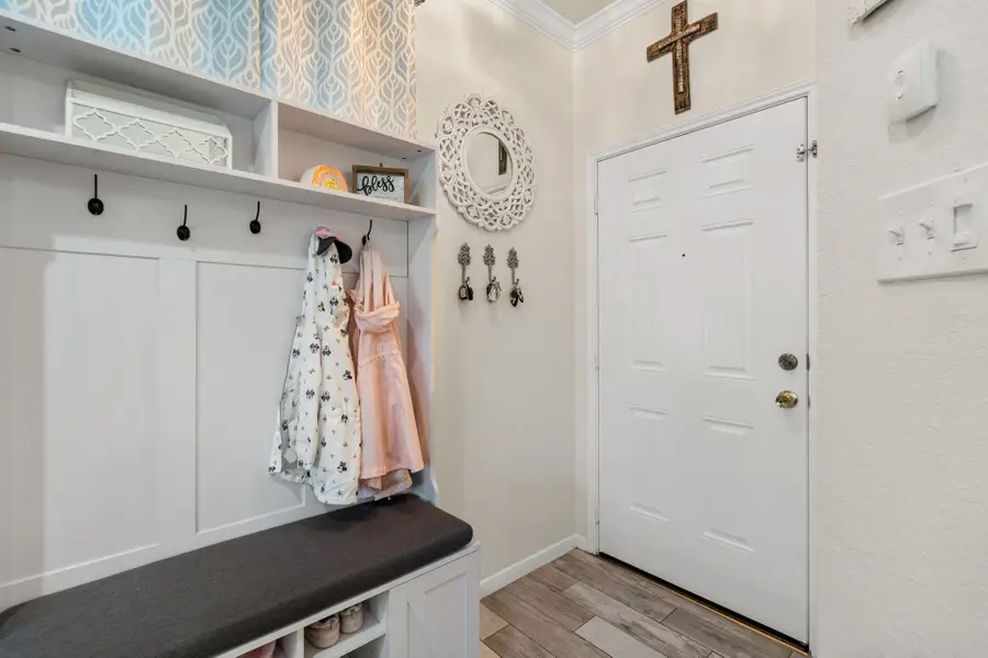 14815 Isle Of Pines Court, Houston, TX 77049 - Image #3