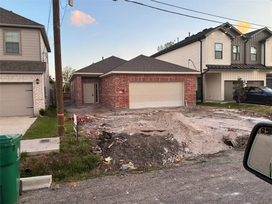 7986 Angus Street, Houston, TX 77028 - #2