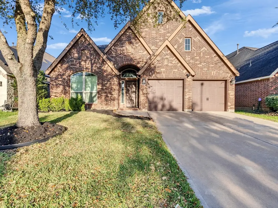 3719 Cibolo Court, Pearland, TX 77584 - #3