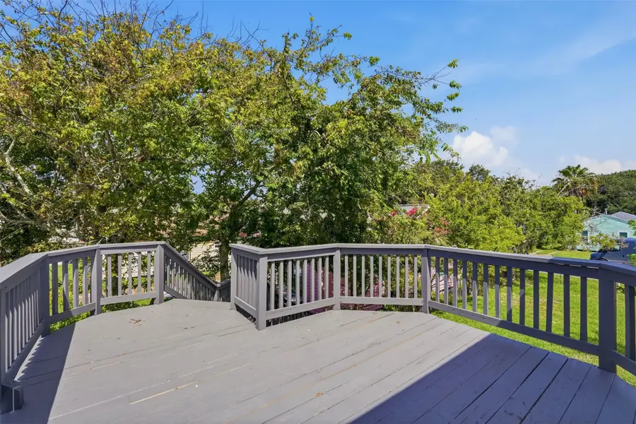 5405 Avenue R, Galveston, TX 77551 - #3