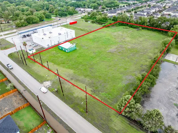 3450 Fuqua Street, Houston, TX 77047