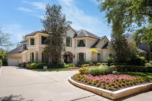 22 Legend Park Drive, Sugar Land, TX 77479