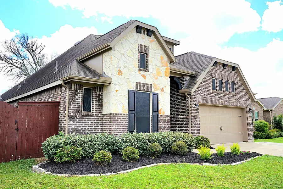 704 Shadow Bend, Richwood, TX 77531 - #2