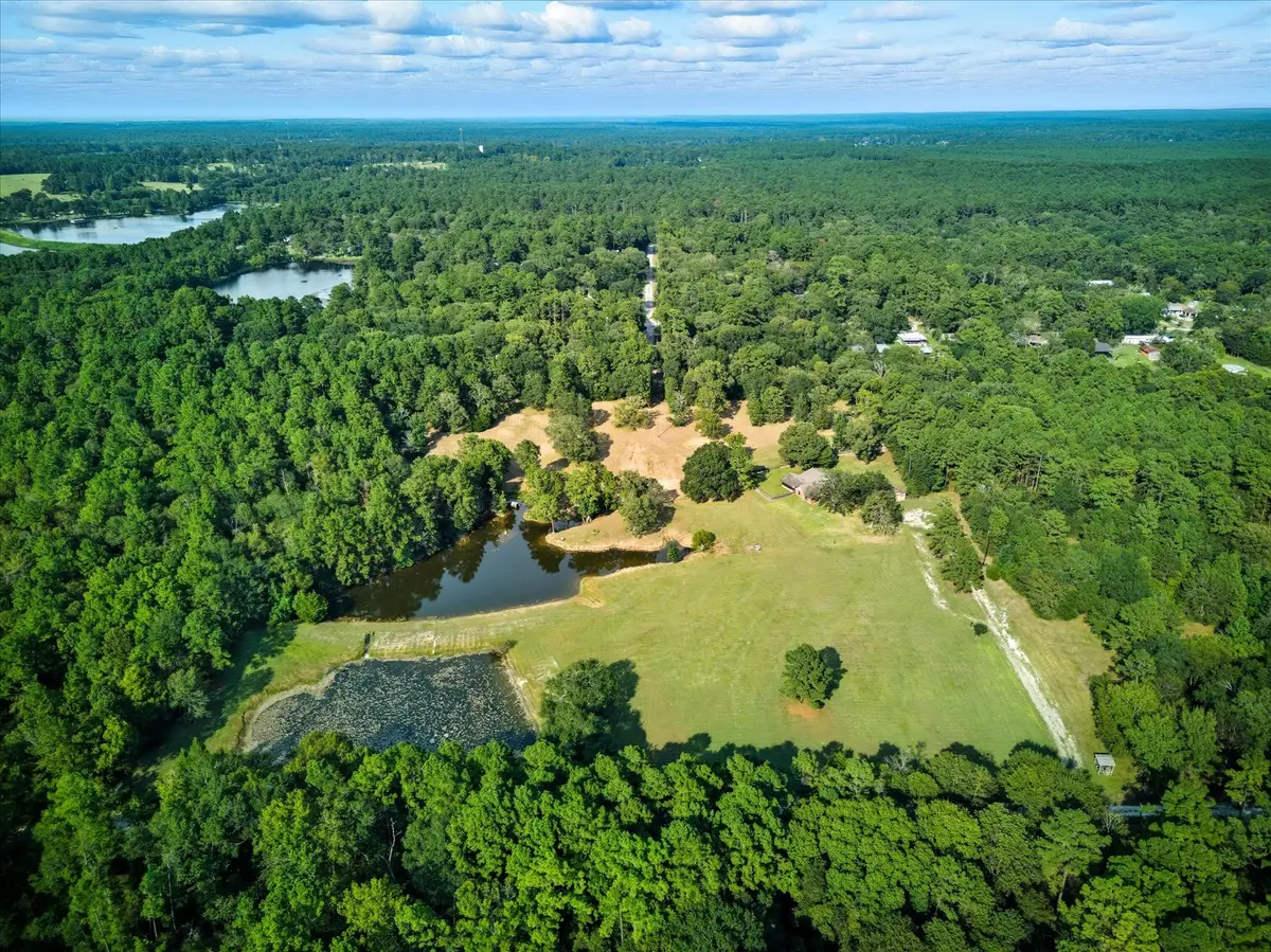 101 Merino Drive, Huntsville, TX 77340 - Image #1