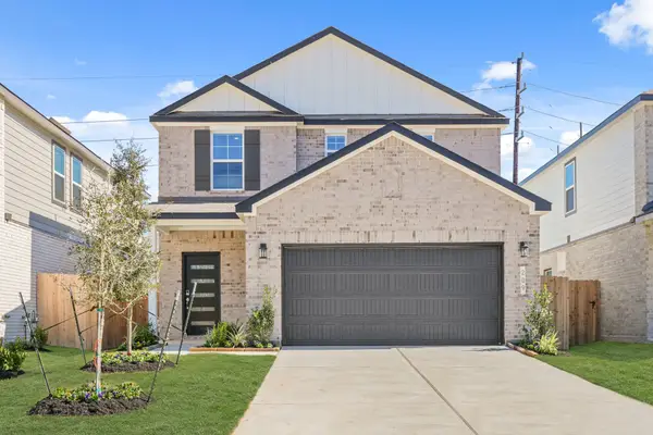 209 Valiant Ridge Trail, Magnolia, TX 77354