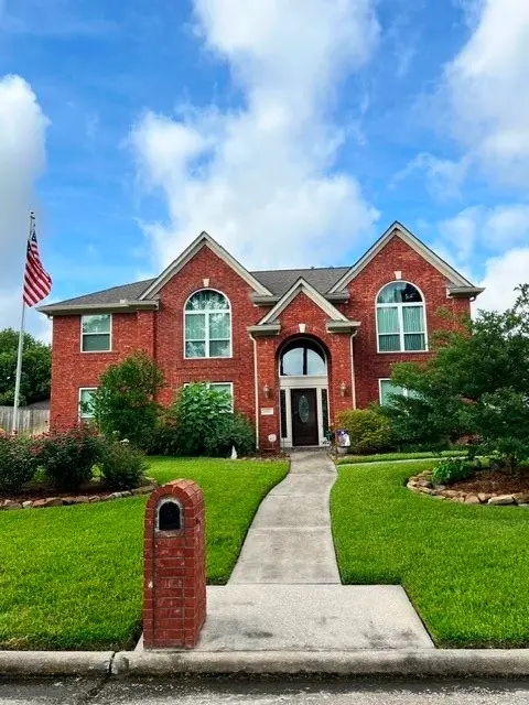 19911 Powerscourt Drive, Humble, TX 77346