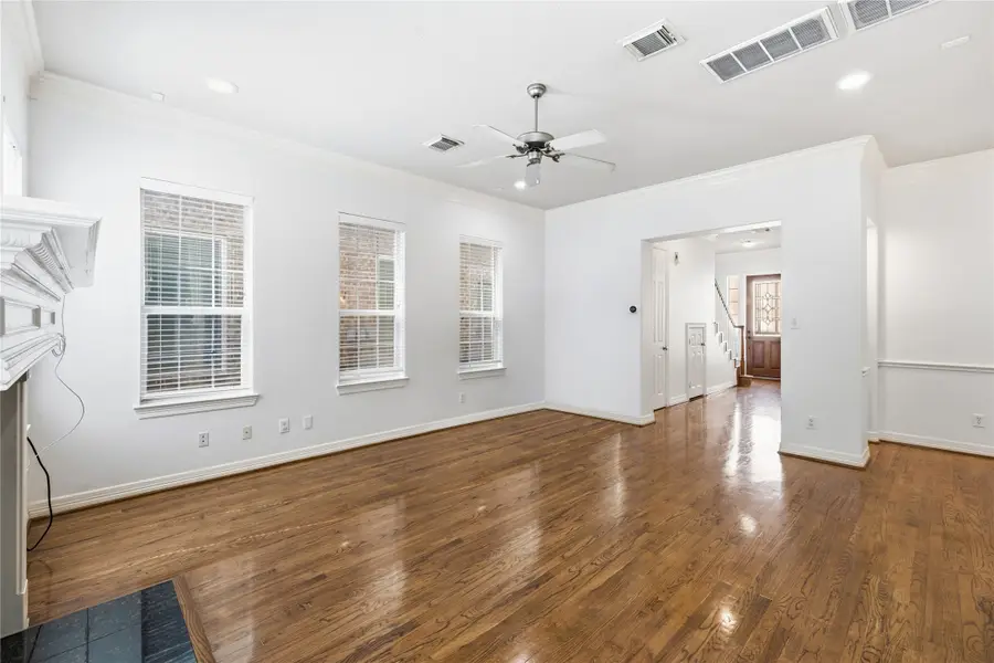3207 Holly Shores Drive, Houston, TX 77042 - #2