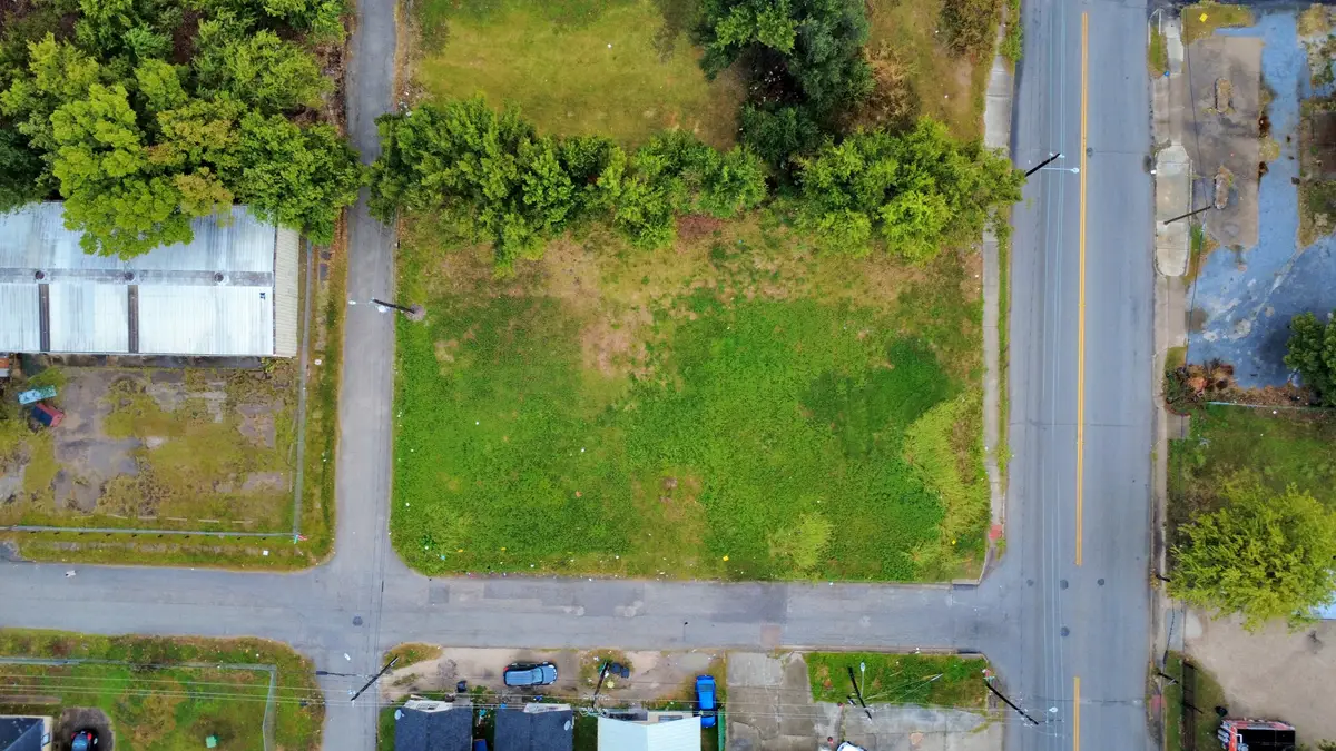 2516 Brewster Street, Houston, TX 77026 - Image #1