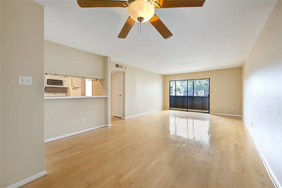 3055 Walnut Bend Lane #21, Houston, TX 77042 - #3