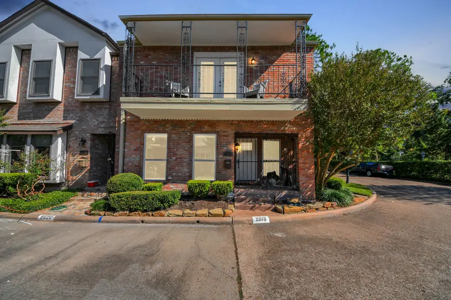9618 Bayou Brook Street, Houston, TX 77063 - Image #2